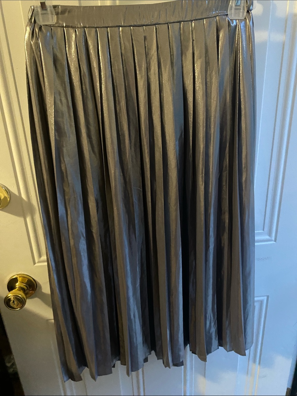 Metallic Pleated Midi Skirt - Silver Gray